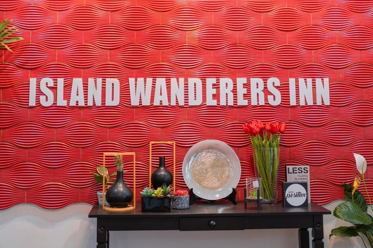 Island Wanderers Inn Coron Exterior photo